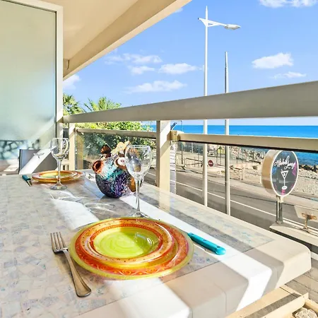 'le Berkeley' Vue Mer, Centre, Parking *